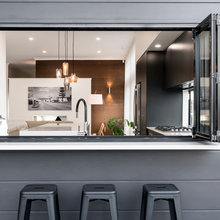 Service windowsnkitchen n dining
