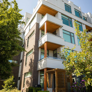 The Douglas at Esquimalt Town Square - 501 Park Place