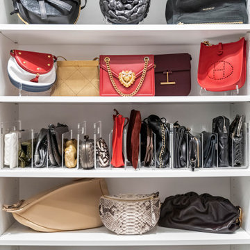Beautiful Wall Closet w/ Deluxe Island