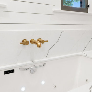 Blue and Bold – Bathroom – Pasadena