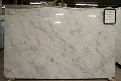 Super White Calacatta Quartzite Countertop Cleaning Staining True Quartzite Does Not Etch It S Is Drop Dead Gorgeous Though Here A Pic Of One The Slabs Superwhite Extra I Had Looked At