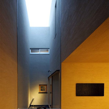 Three courtyard with residential　 Osaka Japan