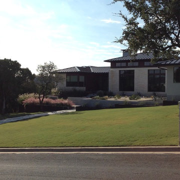 Long Canyon Austin Modern - New Home and Courtyard