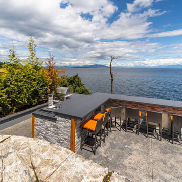 Deck & Landscaping - Nanoose Bay