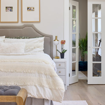 Bed chamber