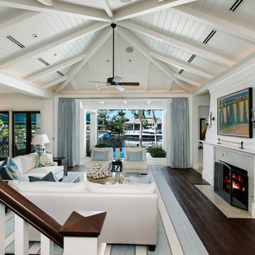 Aqua Lane Shores