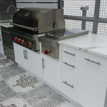Outdoor Kitchens