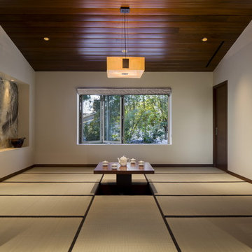 Rolling Hills Residence