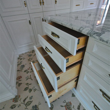 Wardrobe - Her's
