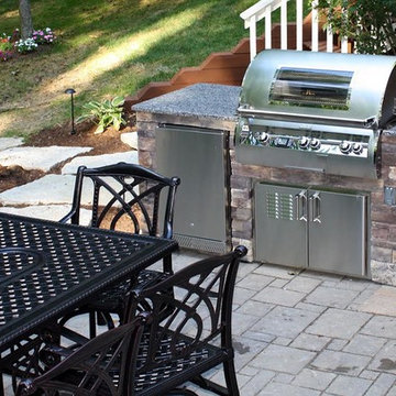 Outdoor Kitchen