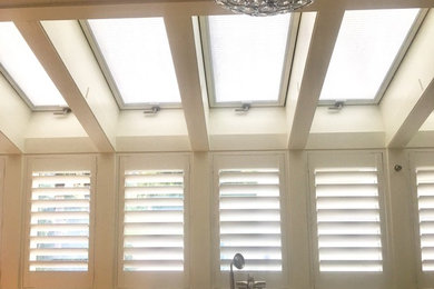 Bathroom - transitional bathroom idea