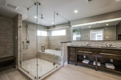 Example of a trendy bathroom design in Dallas