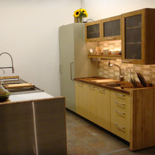 cabinet/shelf combo over sink