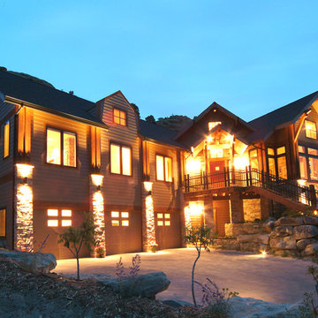 CASTLEWOOD RESIDENCE