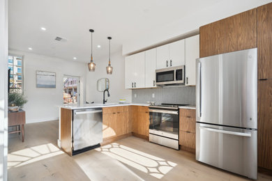 Inspiration for a modern kitchen remodel in New York