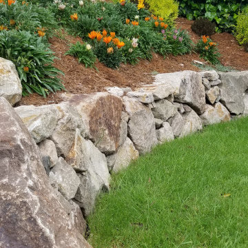 Graceful Curve and Garden Layers