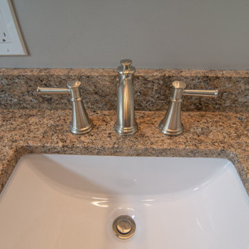 Traditional Style Master Bathroom with Stand Alone Soaking Tub