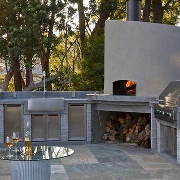 Modern Outdoor Kitchens