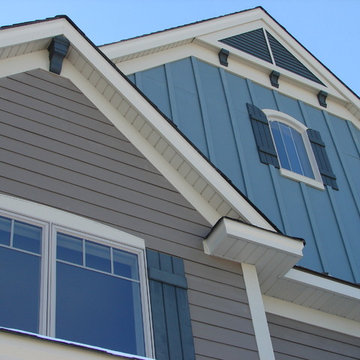 Siding (LP Smart Side & Hardie Siding)