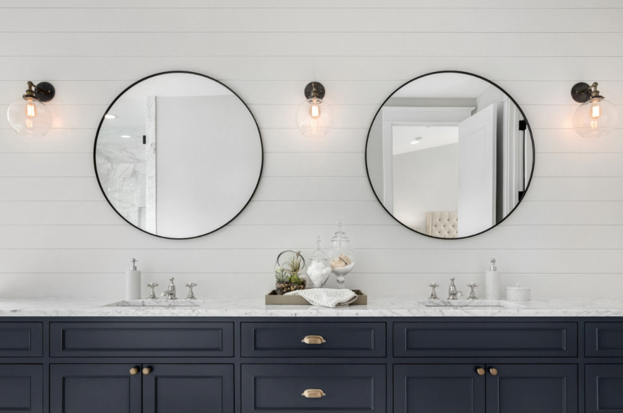 Cheyenne Framed Round Mirror, Black