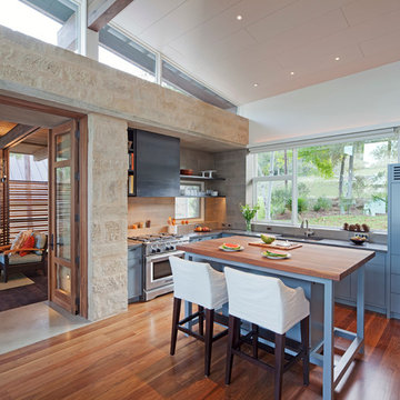 Lakeside Retreat