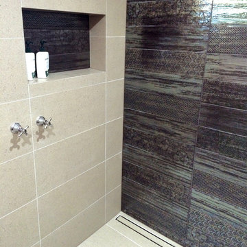 Bentley Bathroom, Laundry and WC