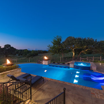 Split level entertaining pool and spa