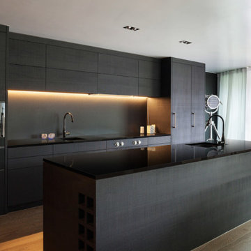 Modern Midnight Black