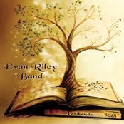 Evan Rileys foto
