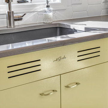 Retro Kitchen Remodel