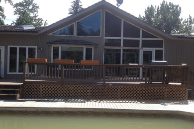 Inspiration for a timeless exterior home remodel in Edmonton