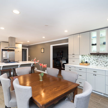 Chic Transitional Grey Kitchen