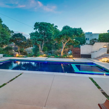 Loma Portal_Pool House & Gym