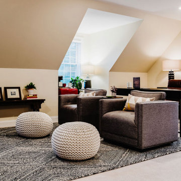 Multifunctional Home Office + Guest Room