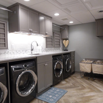 Pewaukee - Laundry Room