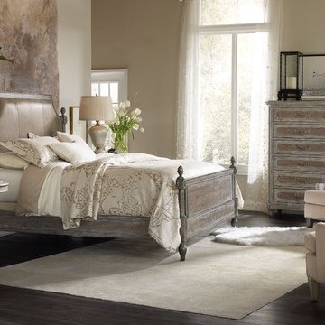 Hooker Furniture Bedroom True Vintage King Leather Upholstered Poster Bed