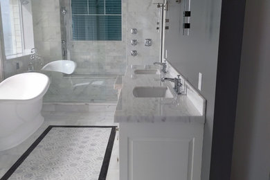 Bathroom - bathroom idea in Phoenix