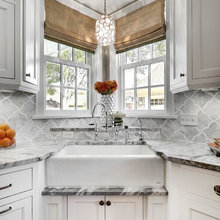 Stone Point Kitchen Window Treatment
