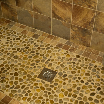 Walter Guest Bath
