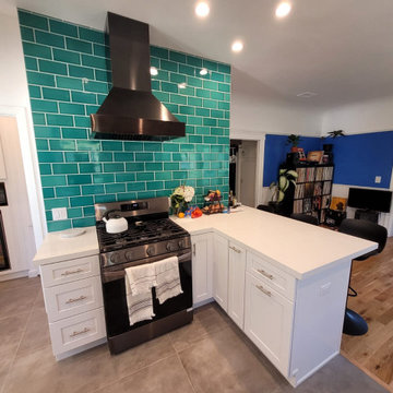 GREEN AND WHITE KITCHEN