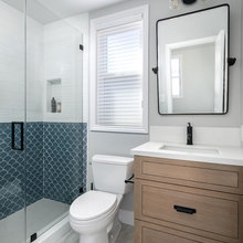 Lake House boys Bathroom
