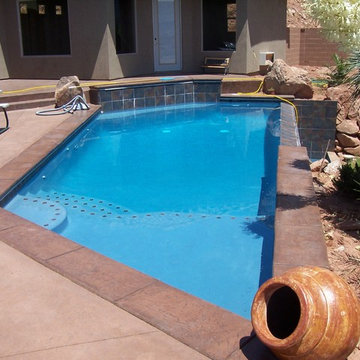 St. George, UT Free Form Pool with Negative Edge