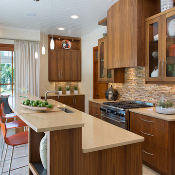 Poolhouse Splendor