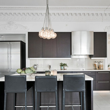 ÖSTRA HAMNGATAN TRE