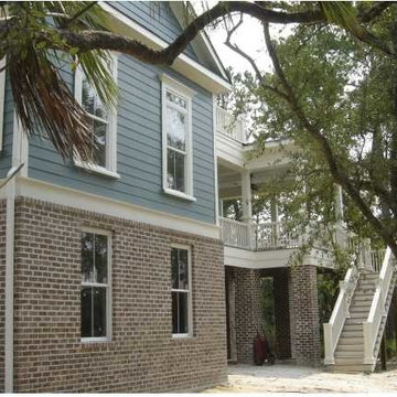 Charleston Waterfront Cottage