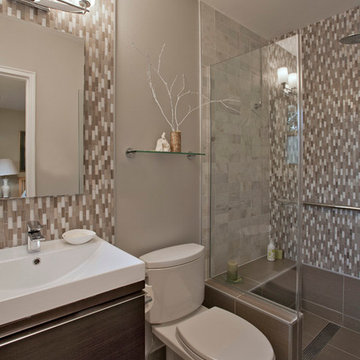 Remodeling Small Bathrooms
