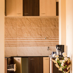 Mr. jayanta mazumdar's flat in kadugudi,bangalore - Kitchen Cabinets