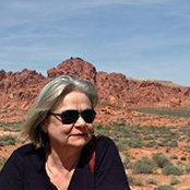 Lucia Bartos's photo