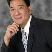 Ron Reyes's photo