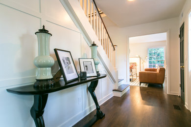 Entryway - traditional entryway idea in Portland